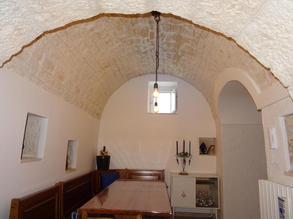 Gasthaus Trulli Di Zia Tata Locorotondo Exterior foto
