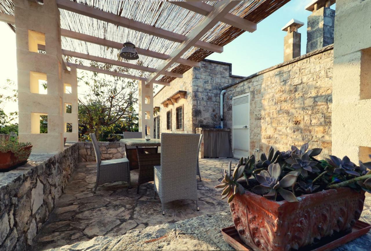 Gasthaus Trulli Di Zia Tata Locorotondo Exterior foto