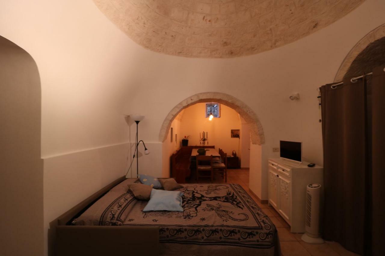 Gasthaus Trulli Di Zia Tata Locorotondo Exterior foto